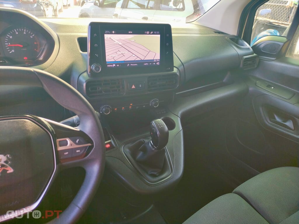 Peugeot Partner 1.5 BlueHDi Premium Longa