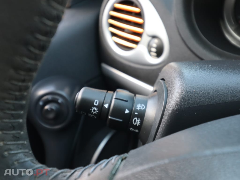 Renault Clio 16v