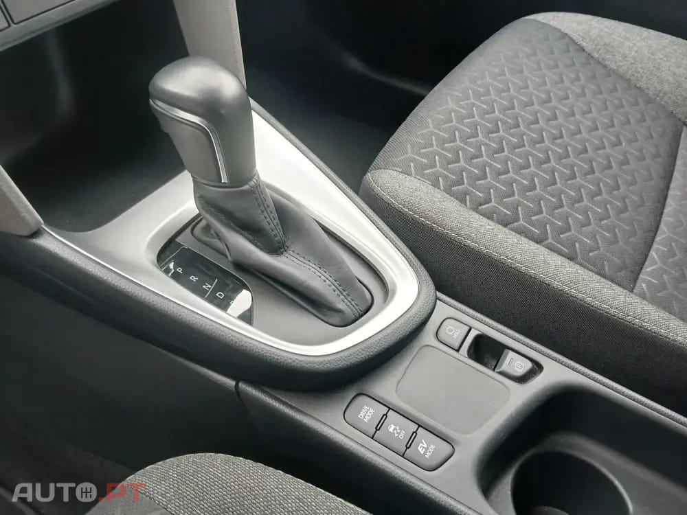 Toyota Yaris Cross 1.5 HDF Comfort Plus
