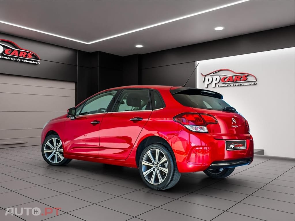 Citroen C4 1.2 e-THP Shine