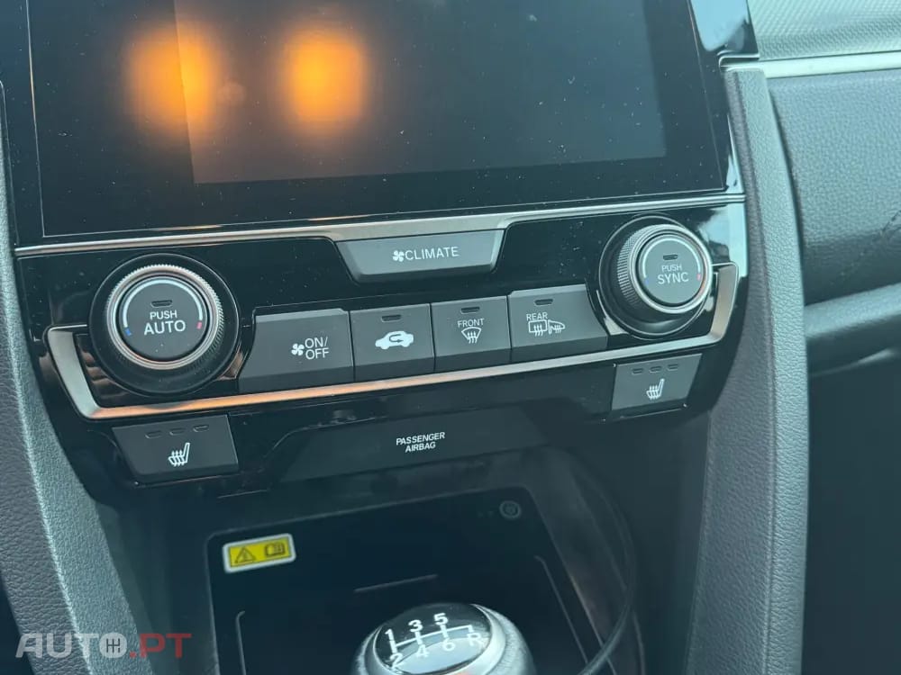 Honda Civic 1.0 i-VTEC Executive Premium