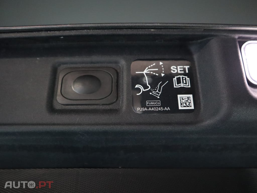 Ford Mustang Mach-E 87 kWh Premium AWD