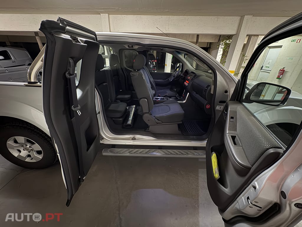 Nissan Navara King Cab