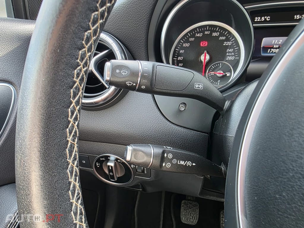 Mercedes-Benz CLA 180 D URBAN