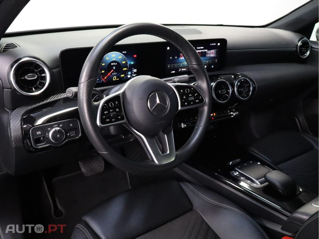 Mercedes-Benz A 250 e Auto BUSINESS LINE