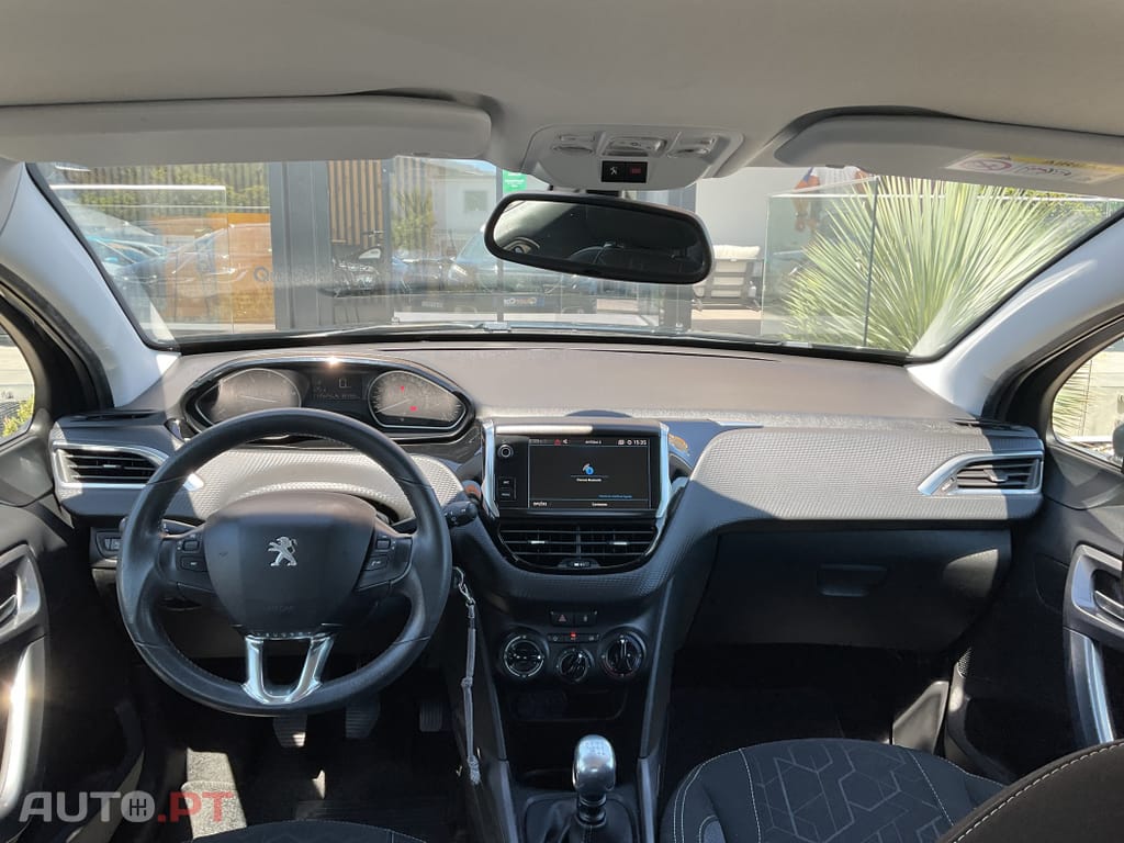 Peugeot 2008 1.6 BlueHDi Active