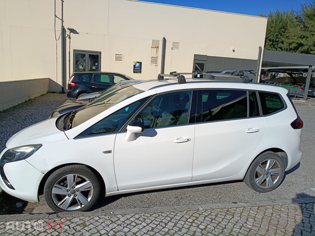Opel Zafira Tourer
