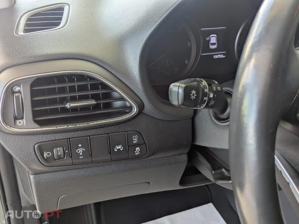 Hyundai i30 1.6 CRDi Style+Navi