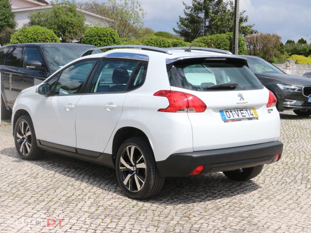 Peugeot 2008 1.6 e-HDi Active