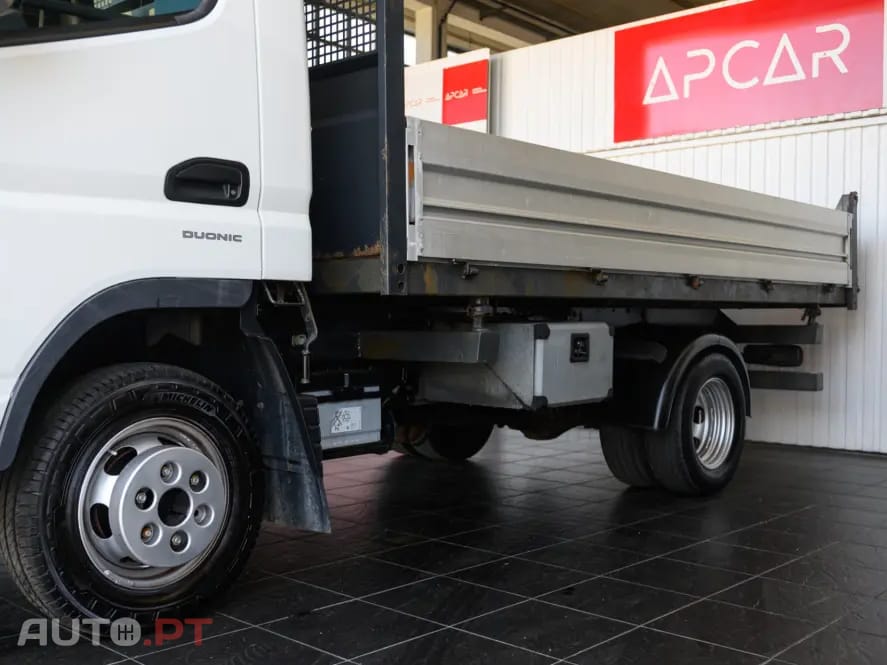 Mitsubishi Canter 3C13 c/ bascula