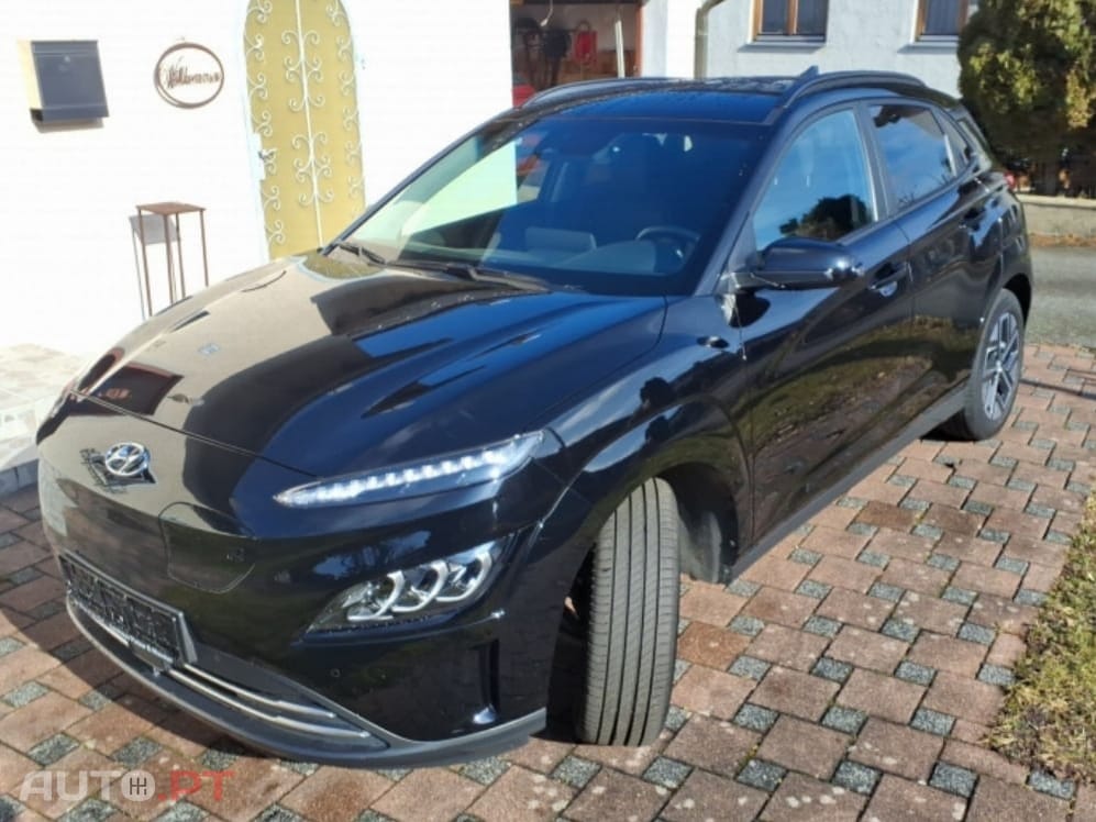 Hyundai Kauai EV 64 kWh Premium+LED