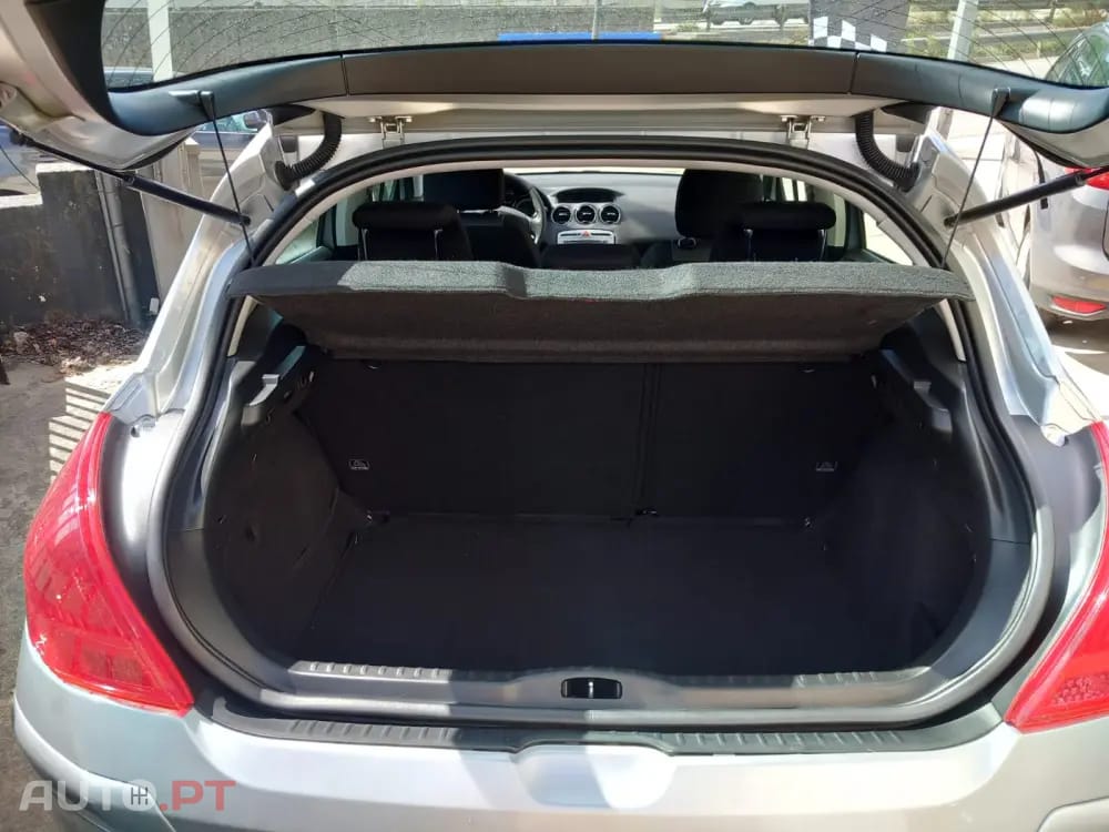 Peugeot 308 1.6 HDi Executive