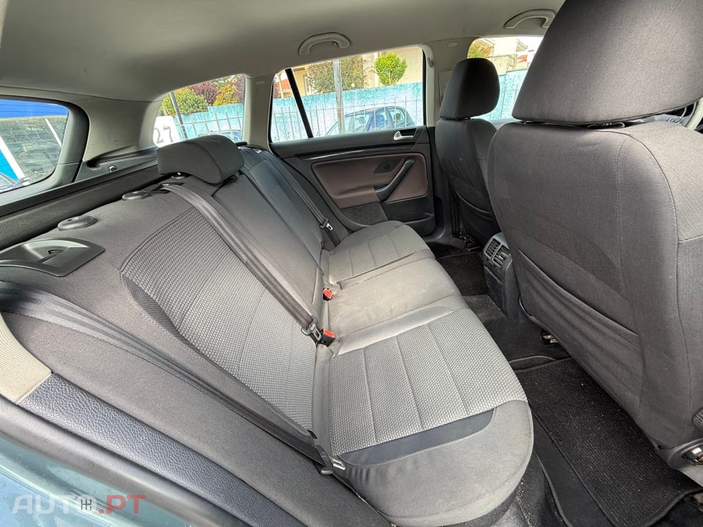 Volkswagen Golf Variant 1.6 TDi Confortline
