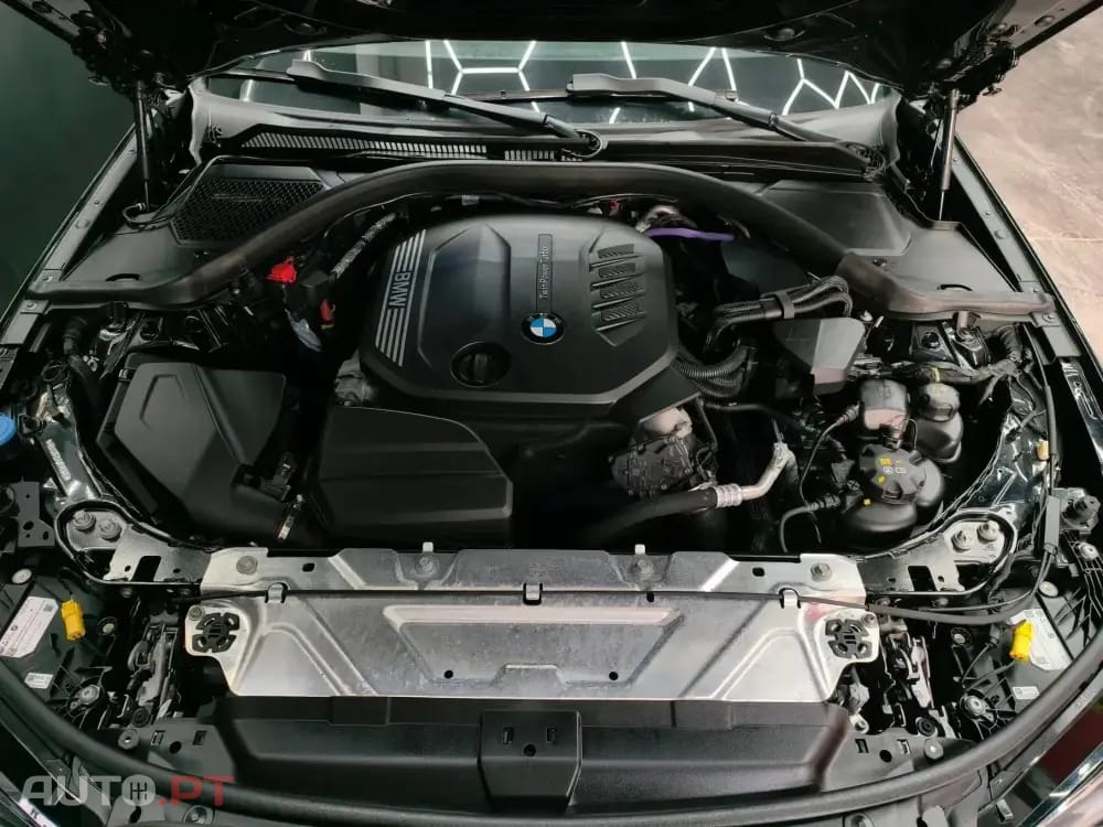 BMW 318 d Line Sport Auto
