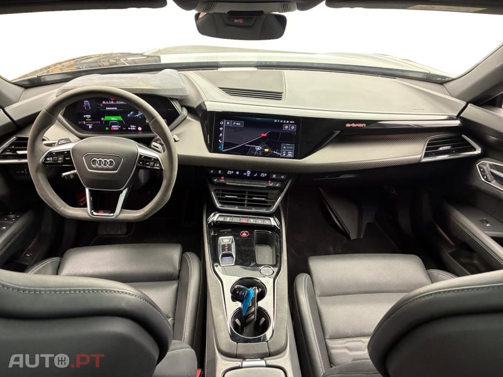 Audi E-Tron GT quattro