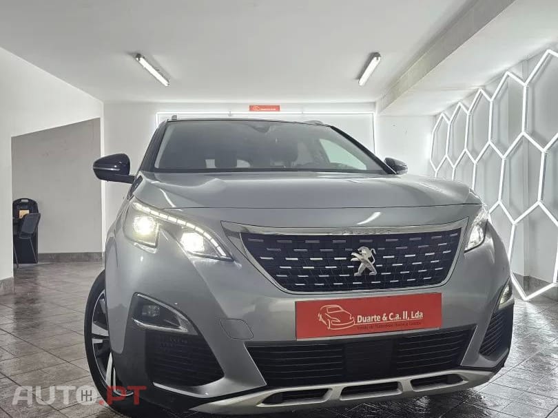 Peugeot 5008 1.5 BlueHDi Allure Baixo Consumo
