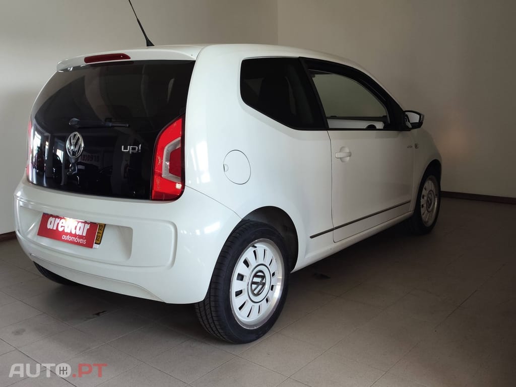 Volkswagen Up! 1.0 White