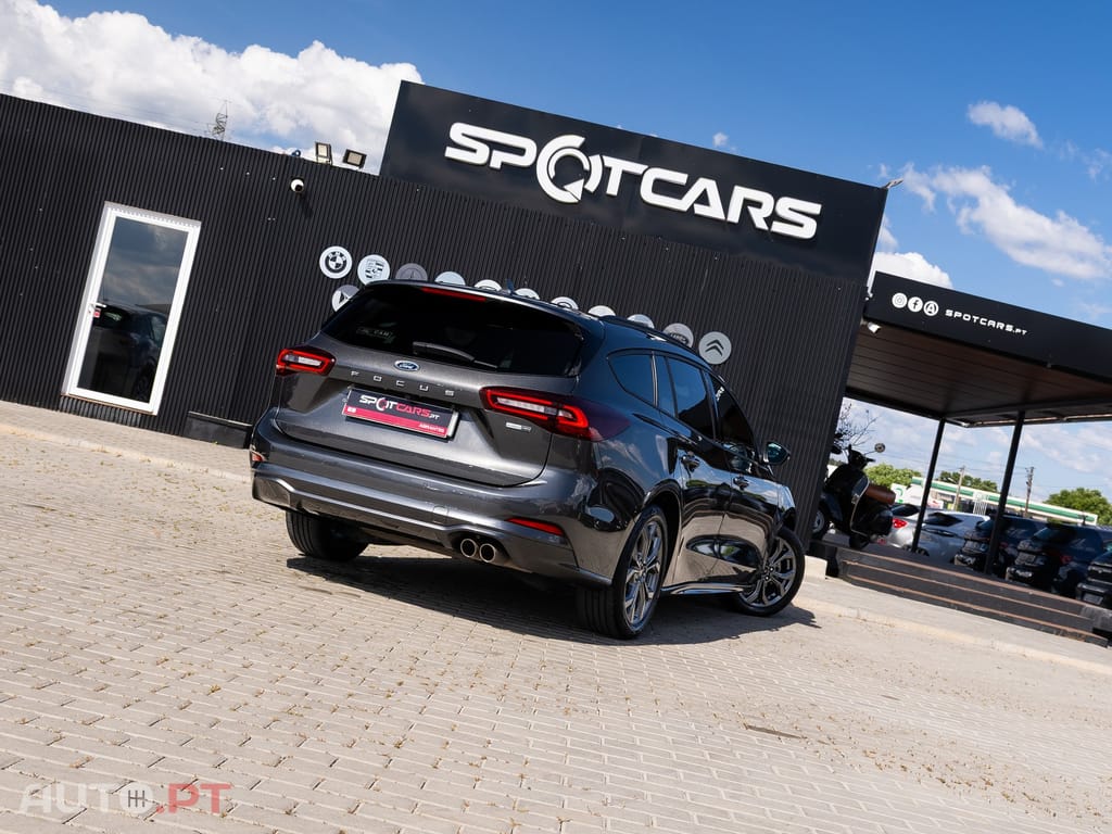 Ford Focus SW 1.0 EcoBoost MHEV ST-Line Aut.