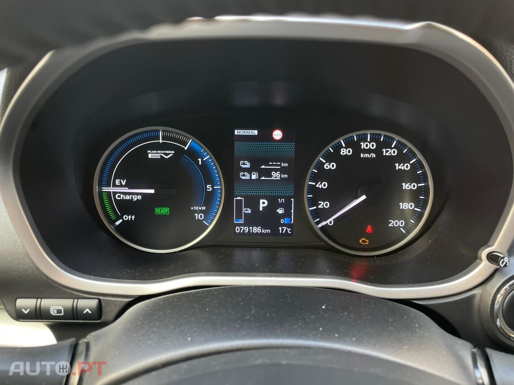 Mitsubishi Eclipse Cross 2.4 Plus Select 4WD hYBRID 