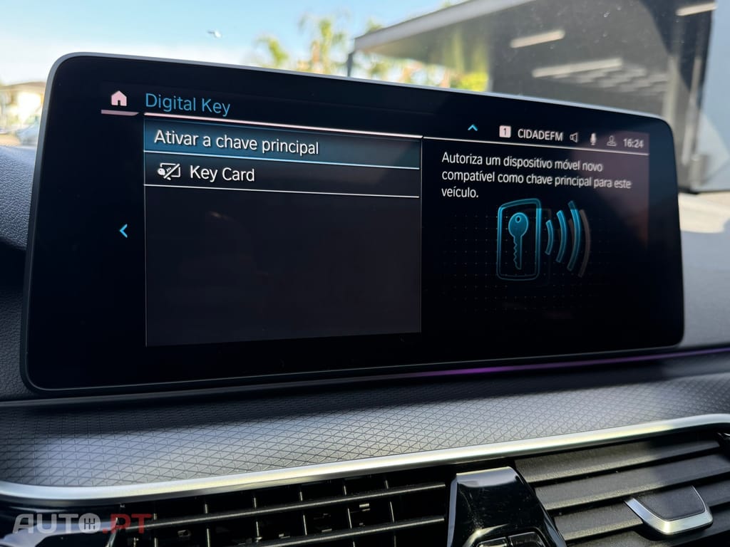 BMW 530 e Pack Desportivo M