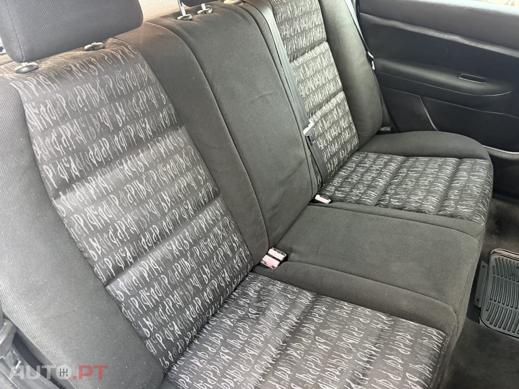 Peugeot 307 1.4 16V Navtech