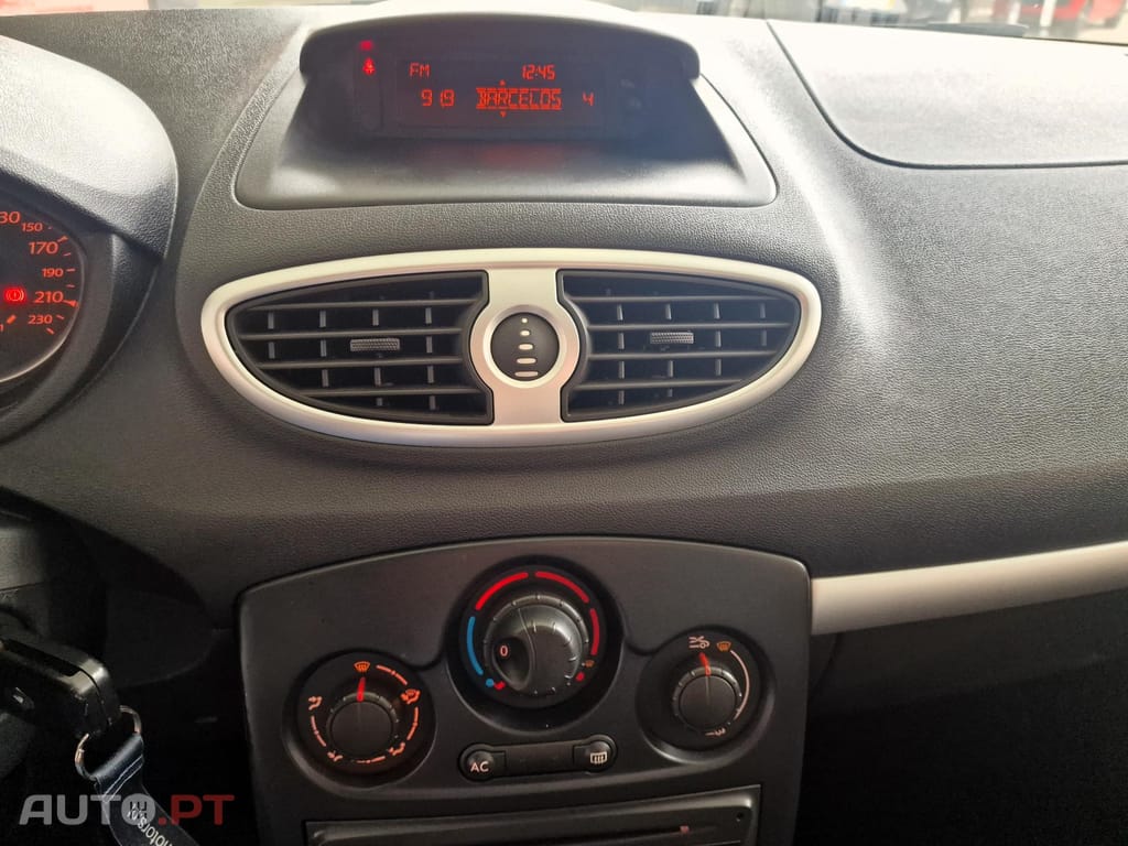 Renault Clio 1.2 16V Confort