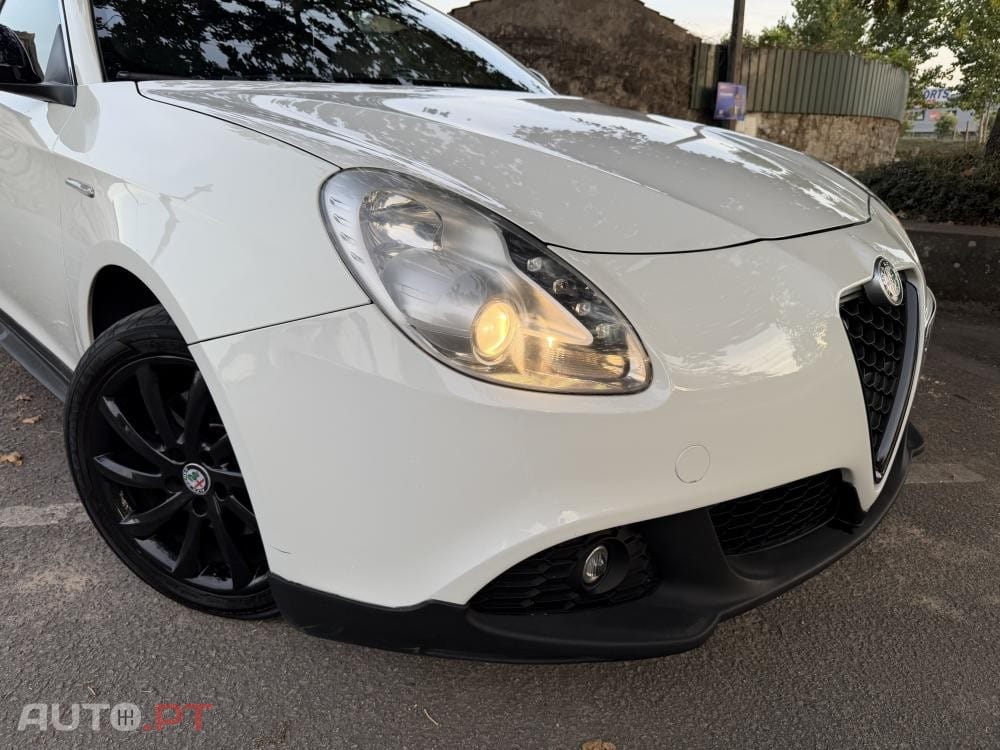 Alfa Romeo Giulietta 2.0 JTDM 16V Veloce