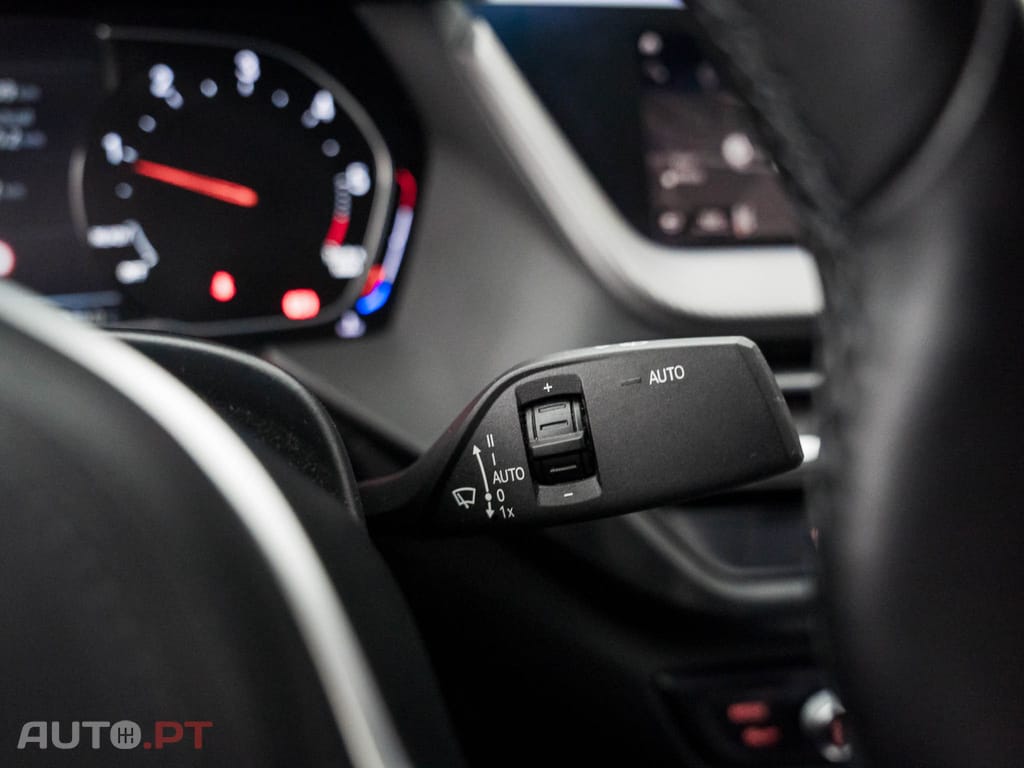 BMW 216 d Pack Desportivo M