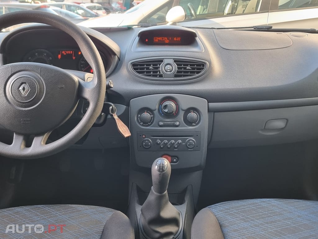 Renault Clio 1.2 16V Confort