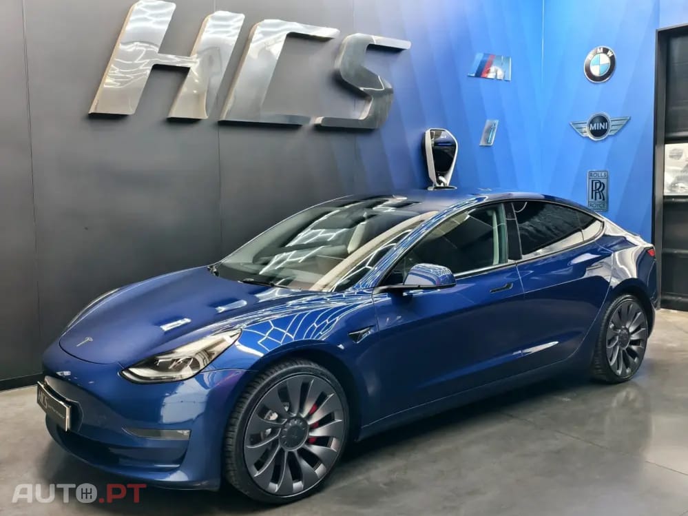 Tesla Model 3 Performance Tração Integral