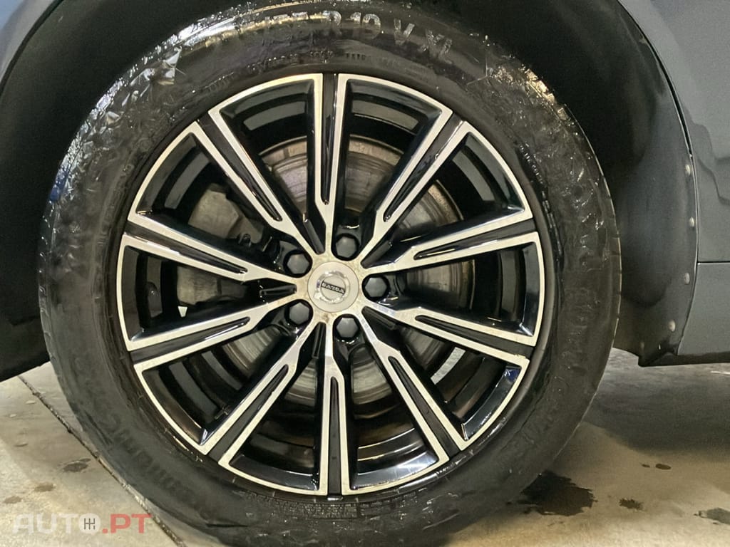 Volvo XC60 2.0 T8 PHEV Inscription AWD