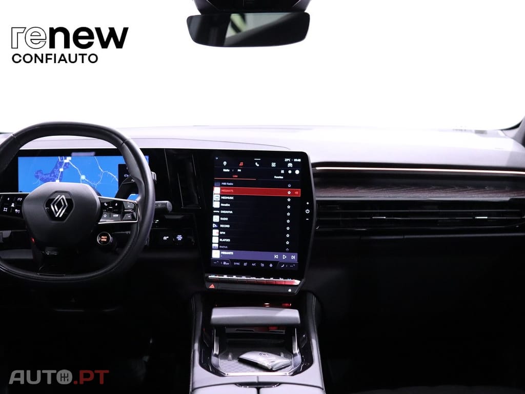 Renault Austral 1.3 Mild Hybrid Iconic Auto