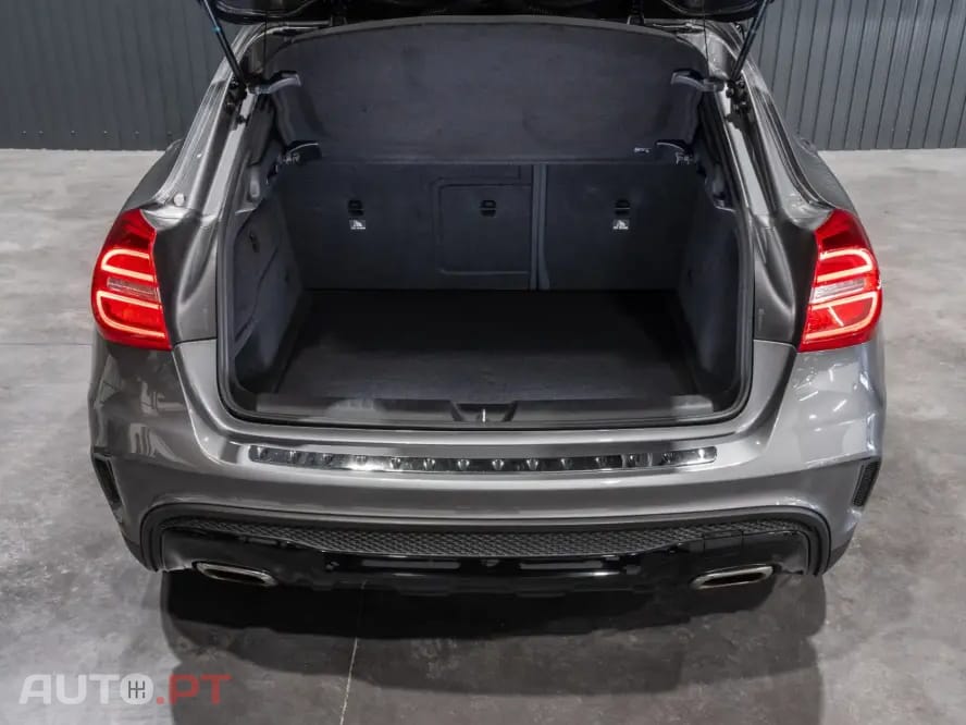Mercedes-Benz GLA 180 AMG Line Aut.