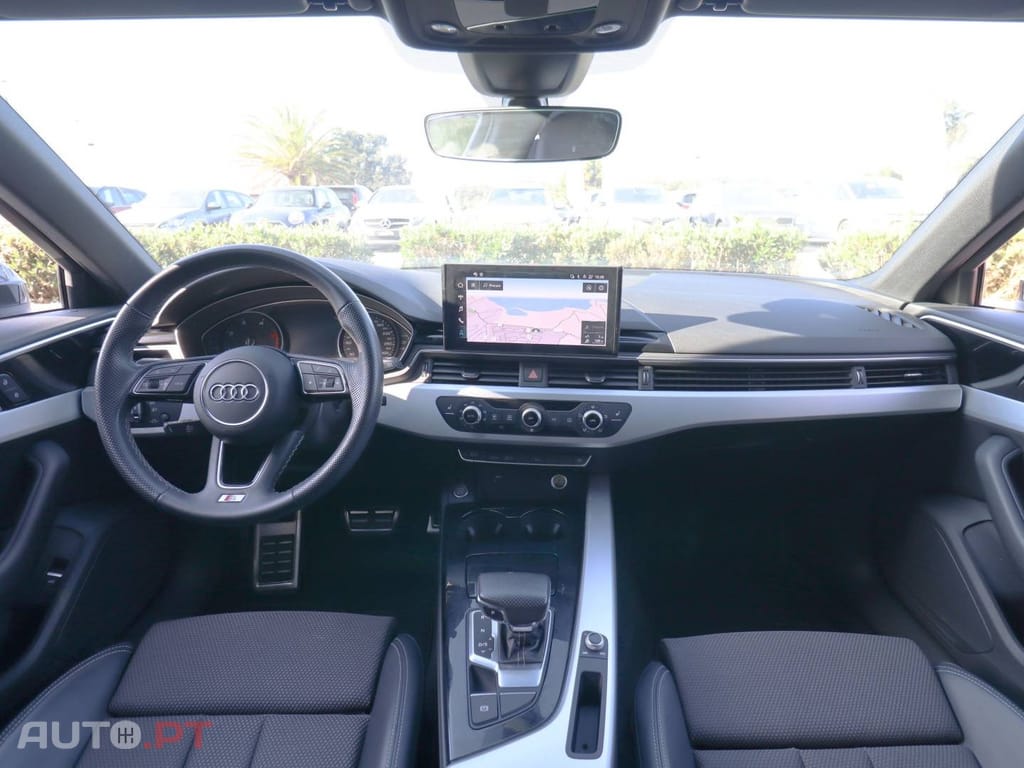Audi A4 Avant 2.0 TDI S-line S tronic