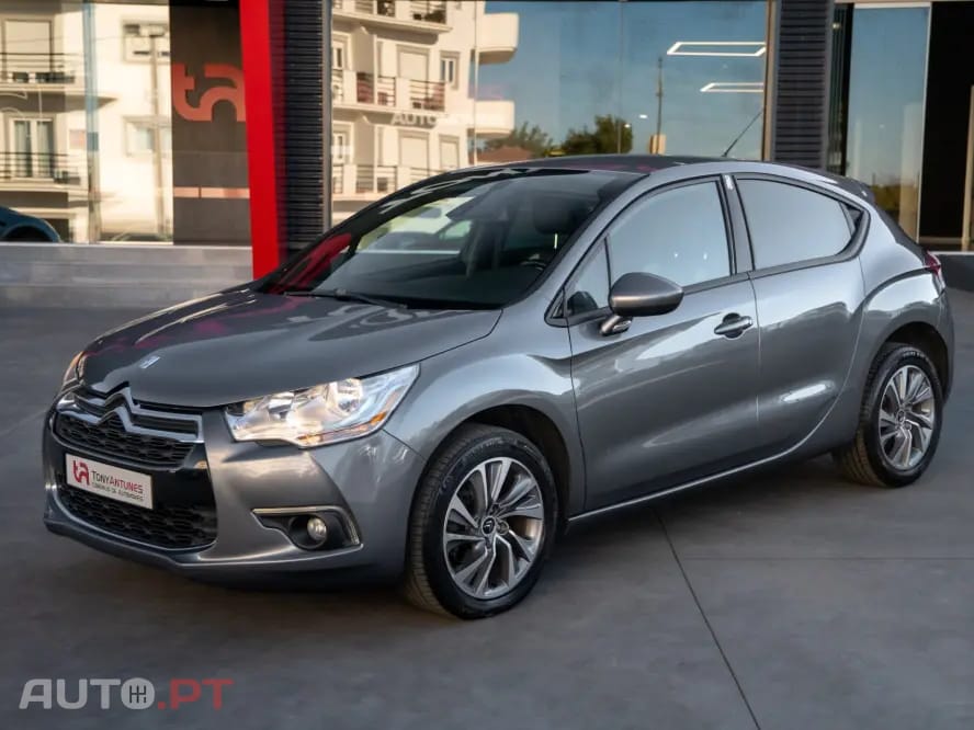 Citroen DS4 1.6 e-HDi So Chic CMP6
