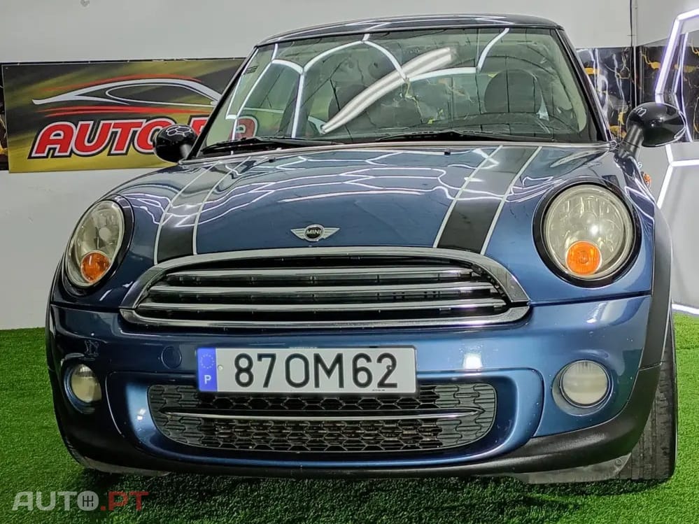 MINI Cooper Cooper D