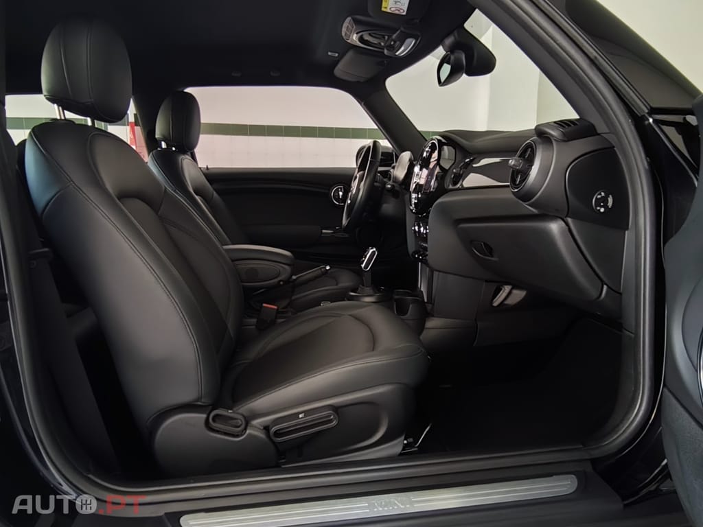 MINI Cooper Cooper Sport Edition Auto