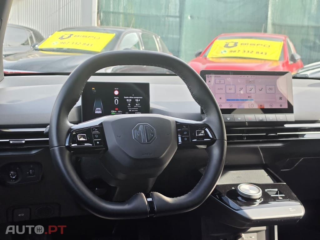 MG MG4 64 kWh XPower Luxury