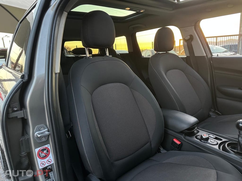 MINI Clubman One D