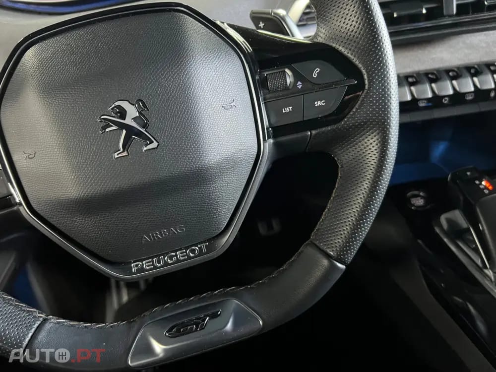 Peugeot 3008 1.6 Hybrid GT Pack e-EAT8