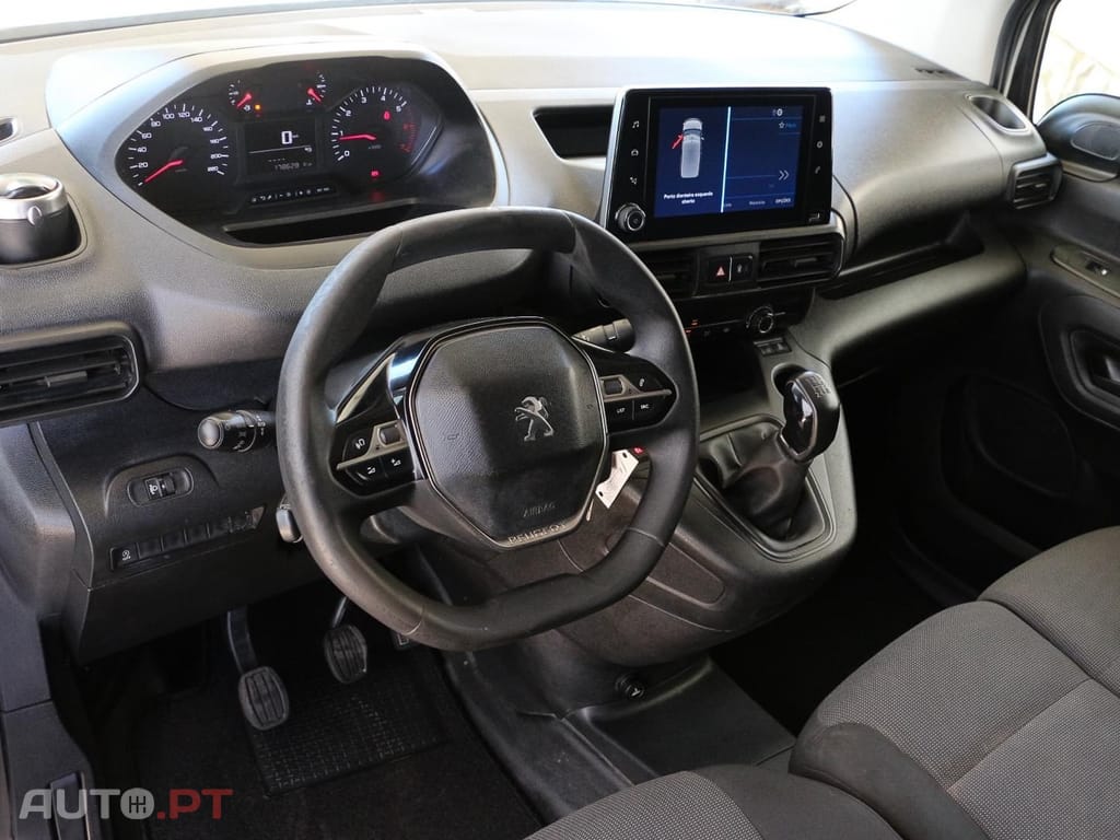 Peugeot Partner Outro