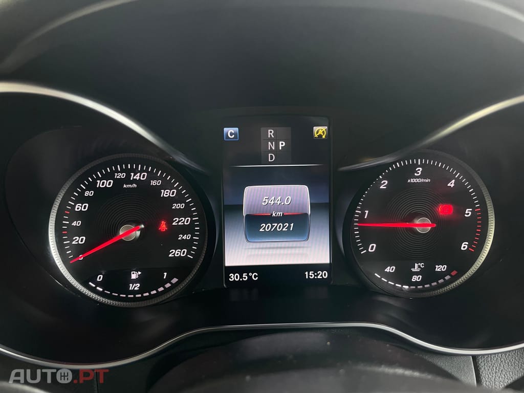 Mercedes-Benz GLC 220 d 4Matic 9G-TRONIC