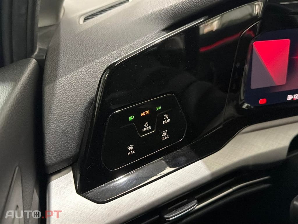 Volkswagen Golf 1.0 TSI Life