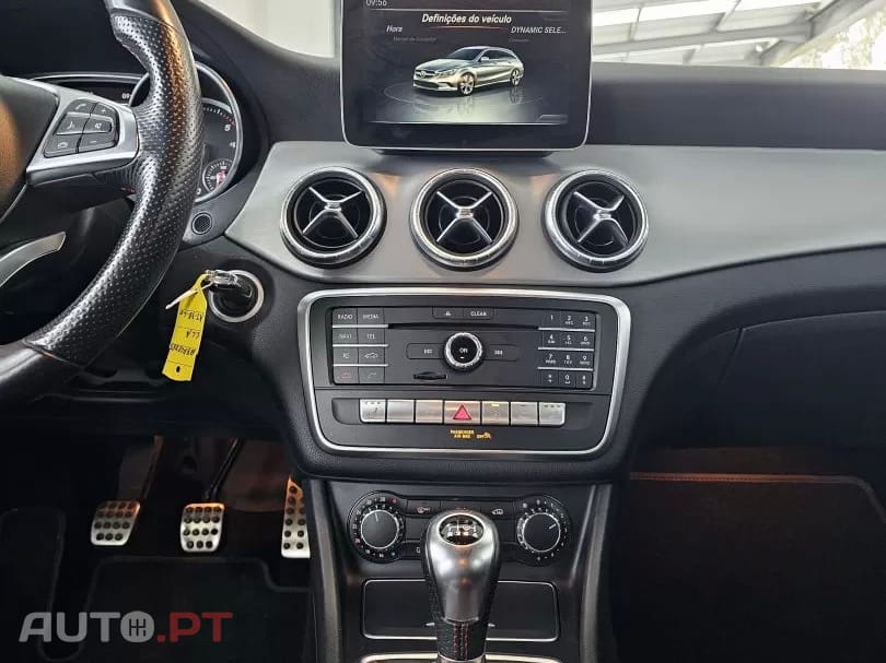 Mercedes-Benz CLA 180 d Shooting Brake AMG Line