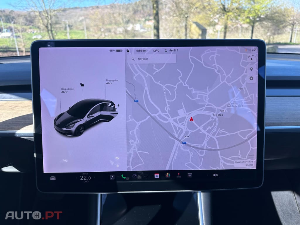 Tesla Model 3 Long-Range Dual Motor AWD