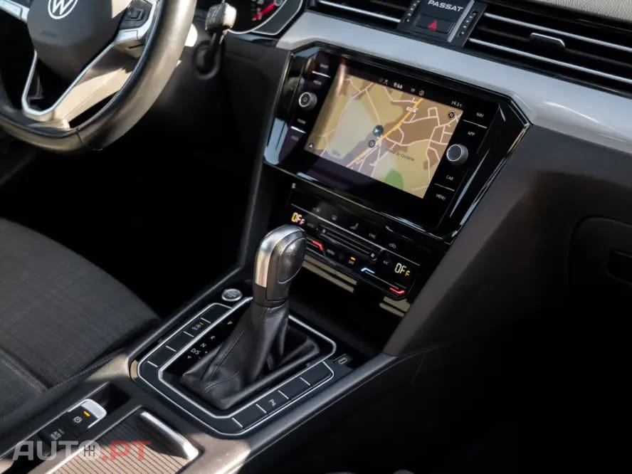 Volkswagen Passat Variant 2.0 TDI Elegance DSG