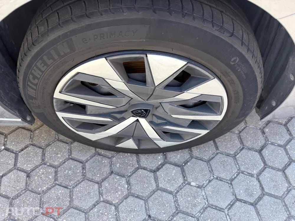 Peugeot 208 1.2 PureTech Active Pack