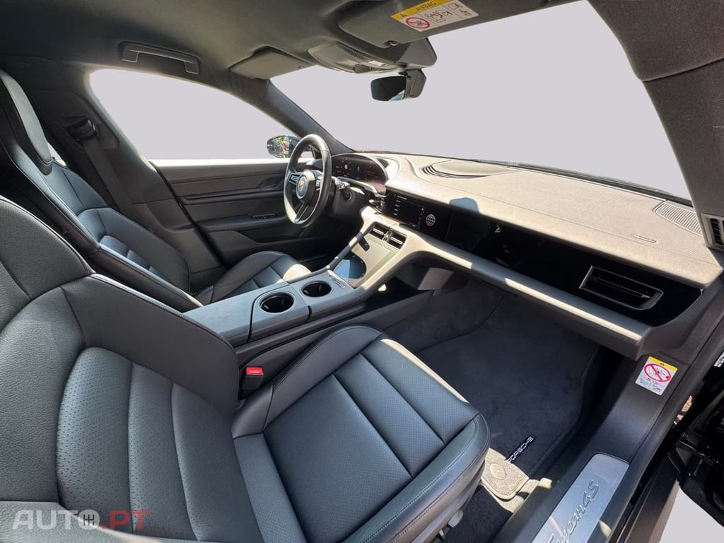 Porsche Taycan 4S I.V.A DEDUTÍVEL 
