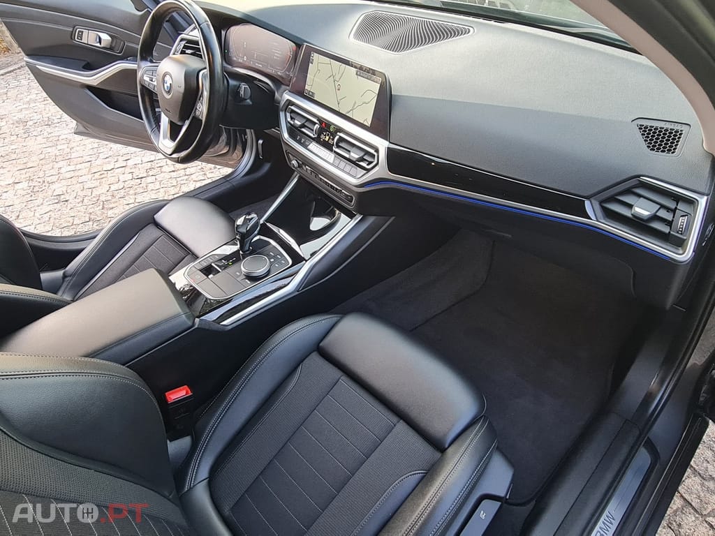 BMW 318 d Line Sport Auto