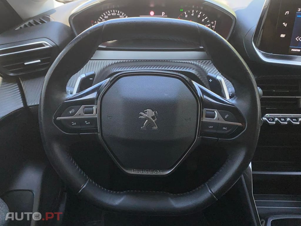 Peugeot 208 PureTech 100 EAT8 Allure Pack